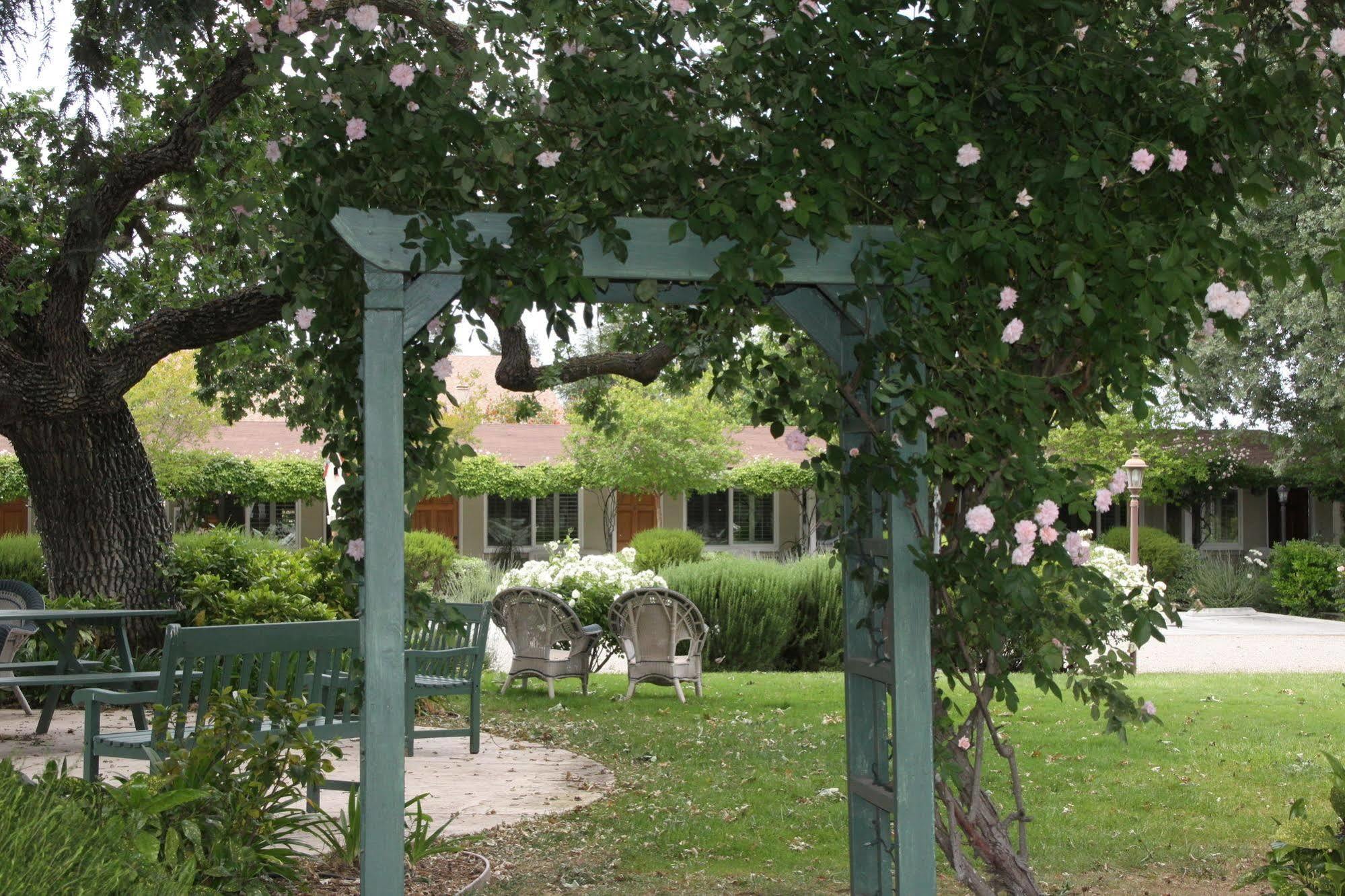 Meadowlark Inn Solvang Εξωτερικό φωτογραφία